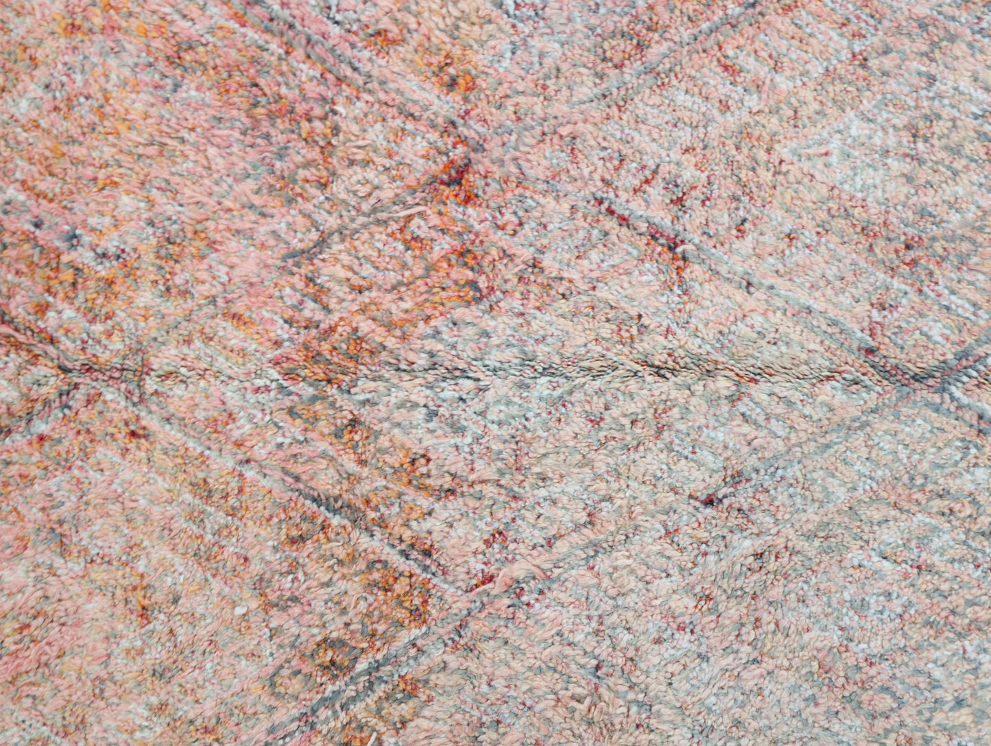 Limovera Azef Vintage Moroccan Rug  6'1" x 9'9"