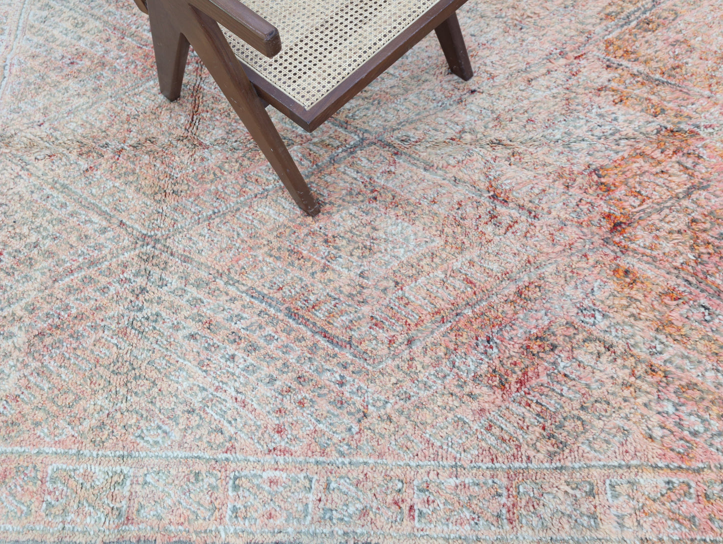 Limovera Azef Vintage Moroccan Rug  6'1" x 9'9"