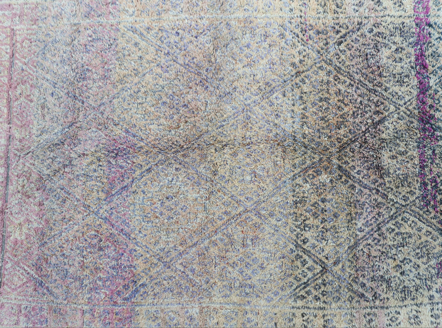 Limovera Lyla Vintage Moroccan Rug  6'5" x 9'6"