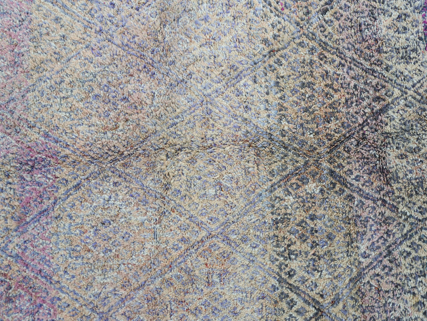 Limovera Lyla Vintage Moroccan Rug  6'5" x 9'6"